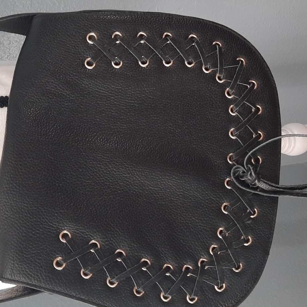 Violetta Pebble Leather Saddle Large Crossbody Shouder Bag - Picture 8 of 8